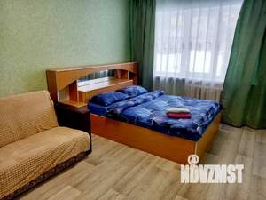 2-к квартира, посуточно, 48м2, 1/5 этаж