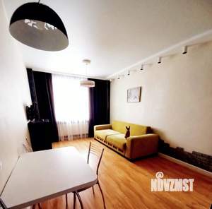 2-к квартира, посуточно, 52м2, 1/1 этаж