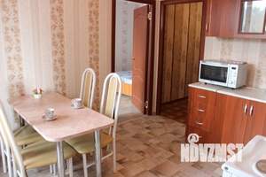 1-к квартира, посуточно, 38м2, 3/18 этаж