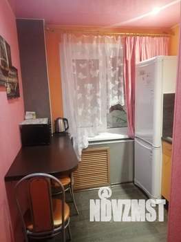 2-к квартира, посуточно, 48м2, 1/5 этаж