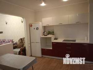 1-к квартира, посуточно, 46м2, 3/18 этаж