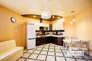 2-к квартира, посуточно, 52м2, 1/1 этаж