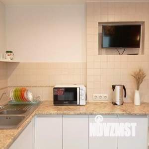 1-к квартира, посуточно, 32м2, 1/1 этаж