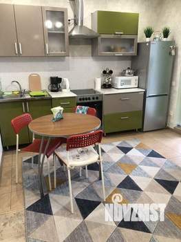 1-к квартира, посуточно, 44м2, 1/1 этаж