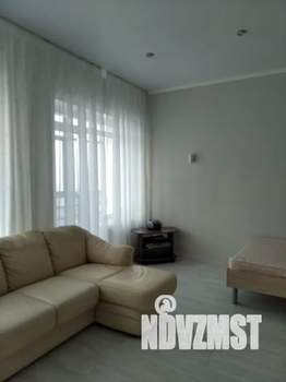 Студия квартира, посуточно, 30м2, 7/9 этаж