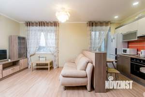 Студия квартира, посуточно, 40м2, 5/9 этаж