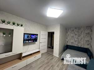1-к квартира, посуточно, 36м2, 9/18 этаж