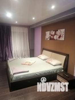 2-к квартира, посуточно, 48м2, 1/5 этаж