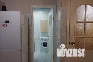 1-к квартира, посуточно, 42м2, 4/5 этаж