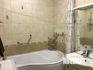 2-к квартира, посуточно, 60м2, 1/9 этаж