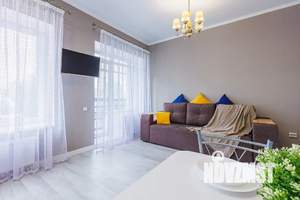 Студия квартира, посуточно, 30м2, 3/9 этаж