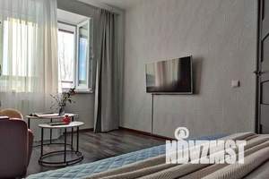1-к квартира, посуточно, 37м2, 3/16 этаж