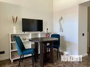 1-к квартира, посуточно, 38м2, 3/3 этаж