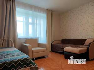1-к квартира, посуточно, 38м2, 4/5 этаж