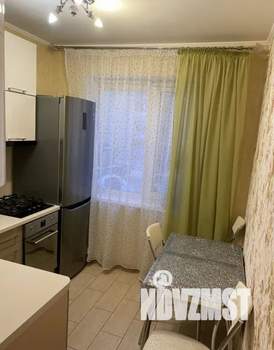 2-к квартира, посуточно, 45м2, 3/5 этаж