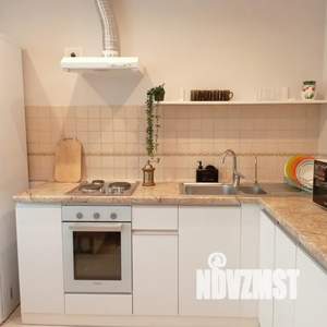 1-к квартира, посуточно, 32м2, 4/9 этаж