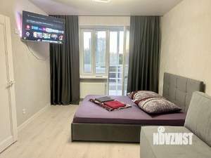 1-к квартира, посуточно, 41м2, 7/12 этаж