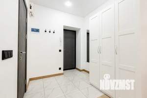 Студия квартира, посуточно, 40м2, 1/10 этаж