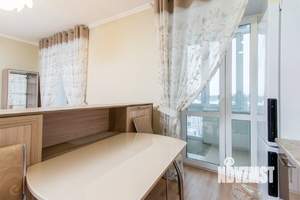 Студия квартира, посуточно, 40м2, 5/9 этаж