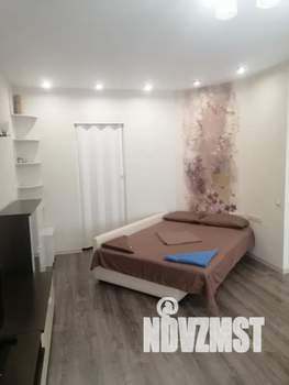 1-к квартира, посуточно, 35м2, 14/16 этаж
