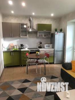 1-к квартира, посуточно, 44м2, 6/15 этаж