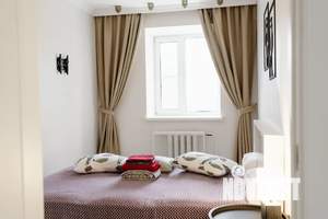 1-к квартира, посуточно, 46м2, 4/9 этаж