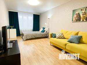 1-к квартира, посуточно, 42м2, 6/9 этаж