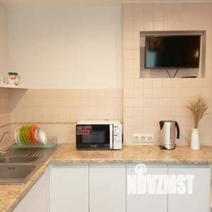 1-к квартира, посуточно, 32м2, 4/9 этаж
