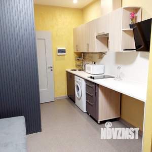 Студия квартира, посуточно, 18м2, 1/9 этаж