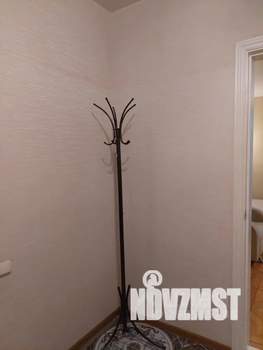 1-к квартира, посуточно, 38м2, 4/5 этаж