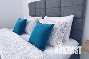 1-к квартира, посуточно, 37м2, 6/13 этаж