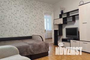 1-к квартира, посуточно, 42м2, 4/5 этаж