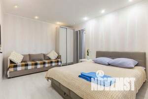 1-к квартира, посуточно, 30м2, 6/9 этаж