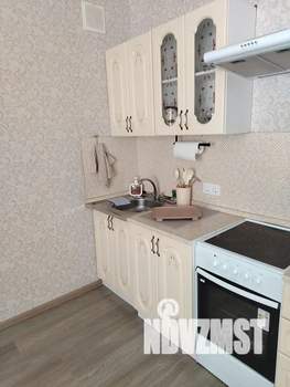 Студия квартира, посуточно, 26м2, 3/10 этаж