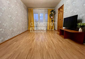 4-к квартира, вторичка, 60м2, 5/5 этаж