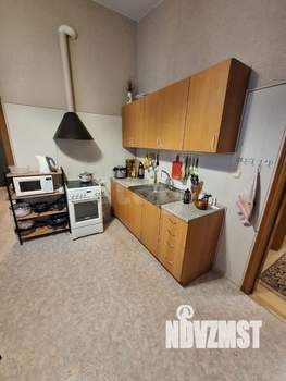 3-к квартира, вторичка, 68м2, 1/1 этаж