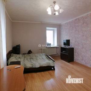 4-к квартира, вторичка, 131м2, 8/10 этаж