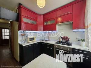 3-к квартира, вторичка, 61м2, 1/5 этаж