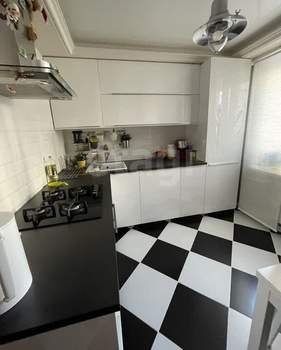 3-к квартира, вторичка, 65м2, 12/1 этаж