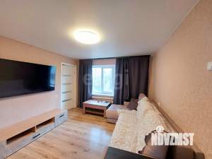 2-к квартира, вторичка, 39м2, 1/5 этаж