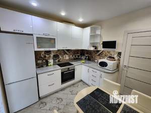 2-к квартира, вторичка, 52м2, 1/9 этаж