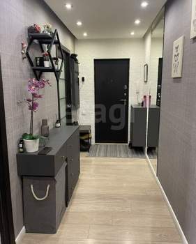 3-к квартира, вторичка, 65м2, 12/1 этаж