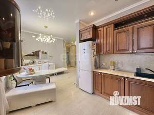 2-к квартира, вторичка, 72м2, 1/14 этаж
