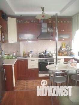 2-к квартира, вторичка, 62м2, 8/9 этаж