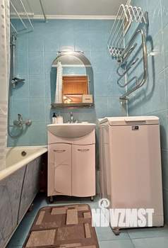 2-к квартира, вторичка, 52м2, 1/9 этаж