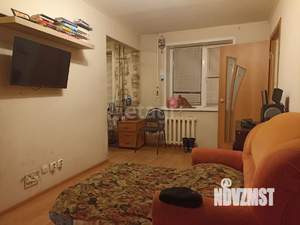 2-к квартира, вторичка, 42м2, 1/5 этаж