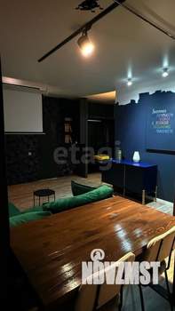 2-к квартира, вторичка, 57м2, 1/10 этаж