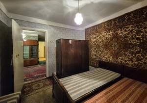 4-к квартира, вторичка, 61м2, 3/5 этаж