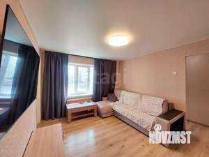 2-к квартира, вторичка, 39м2, 1/5 этаж