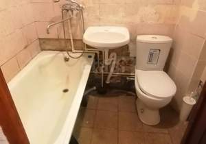 2-к квартира, вторичка, 39м2, 1/5 этаж